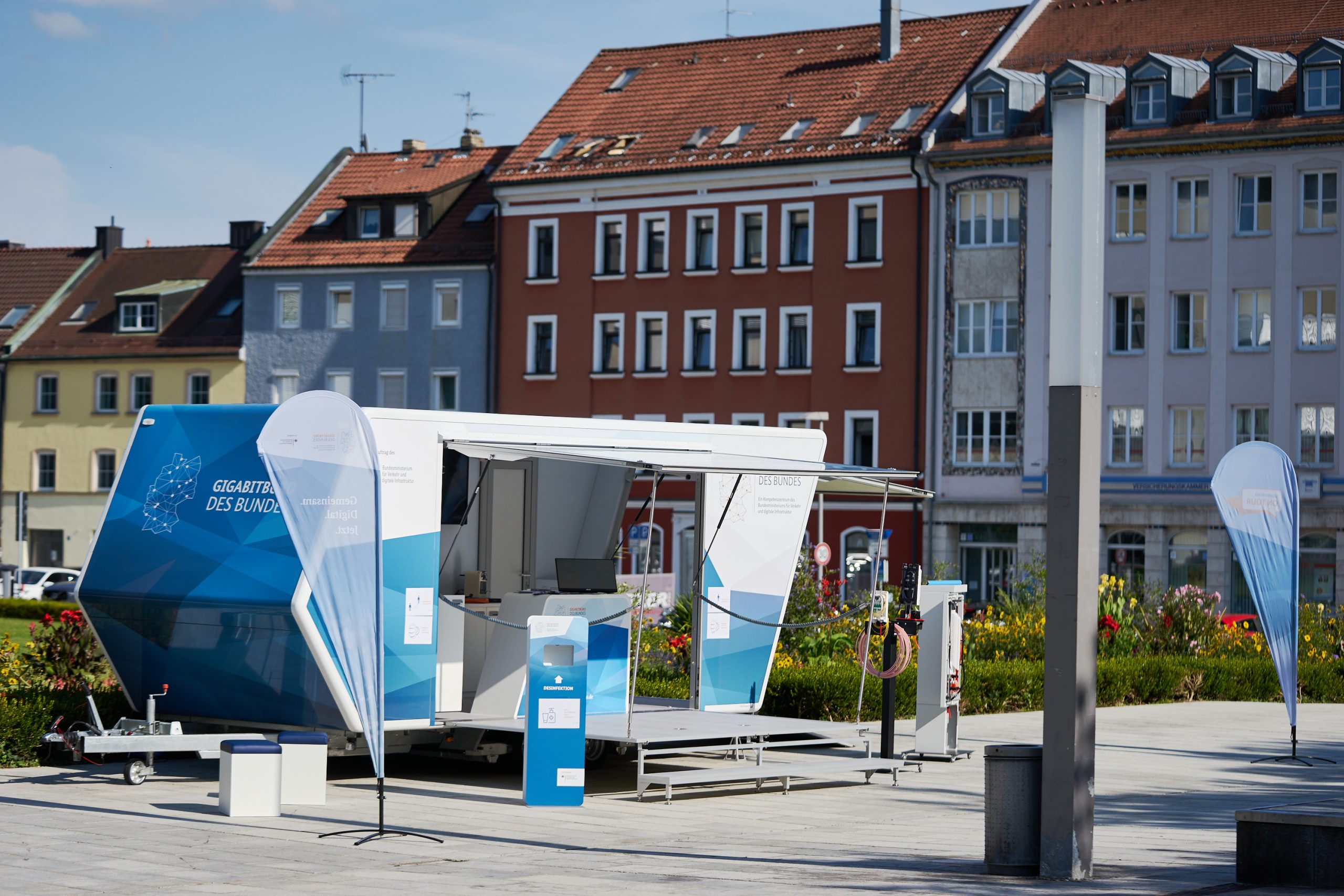 Das Info-Mobil vor Ort in Passau