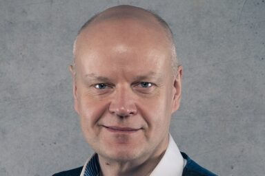 Auf dem Foto ist Mattias Borm zu sehen,