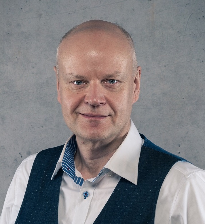 Auf dem Foto ist Mattias Borm zu sehen,